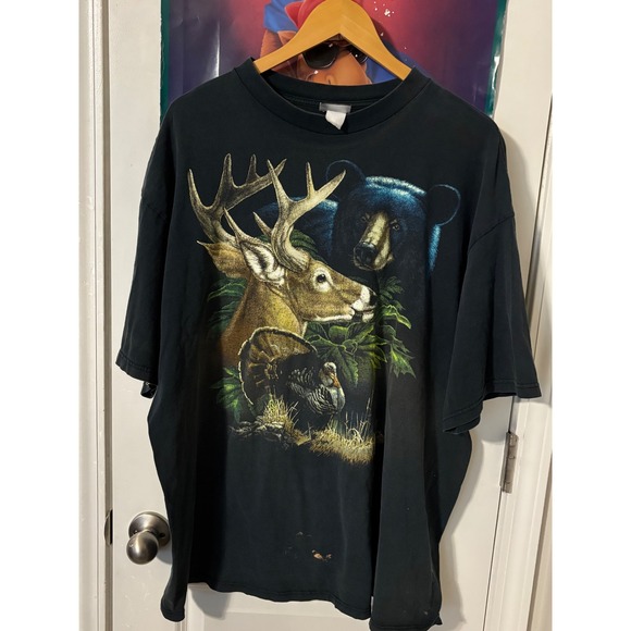 Vintage Wildlife T-Shirt Bear Deer Turkey Nature Outdoors Graphic Tee - Picture 1 of 7